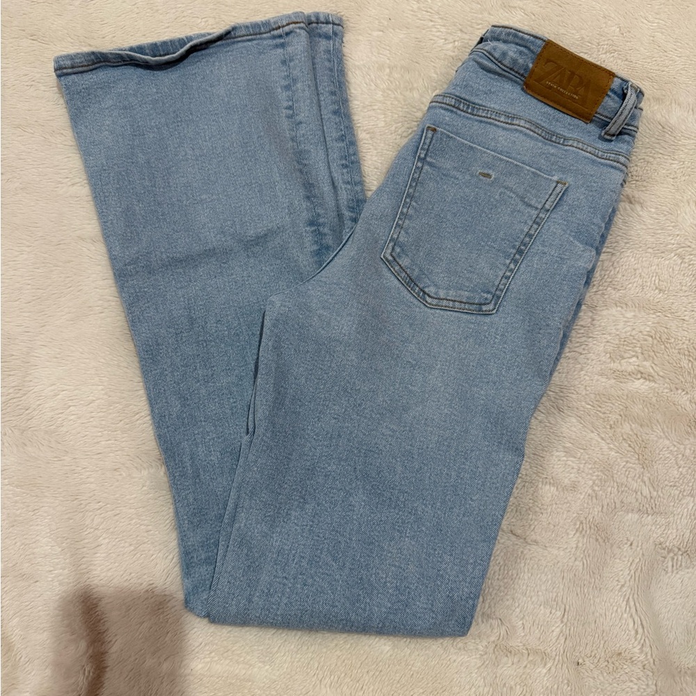 Zara High-Rise Flare Jeans in Light Wash